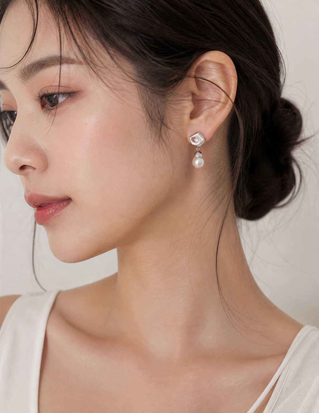 925 Silver Geometric Pearl Earrings